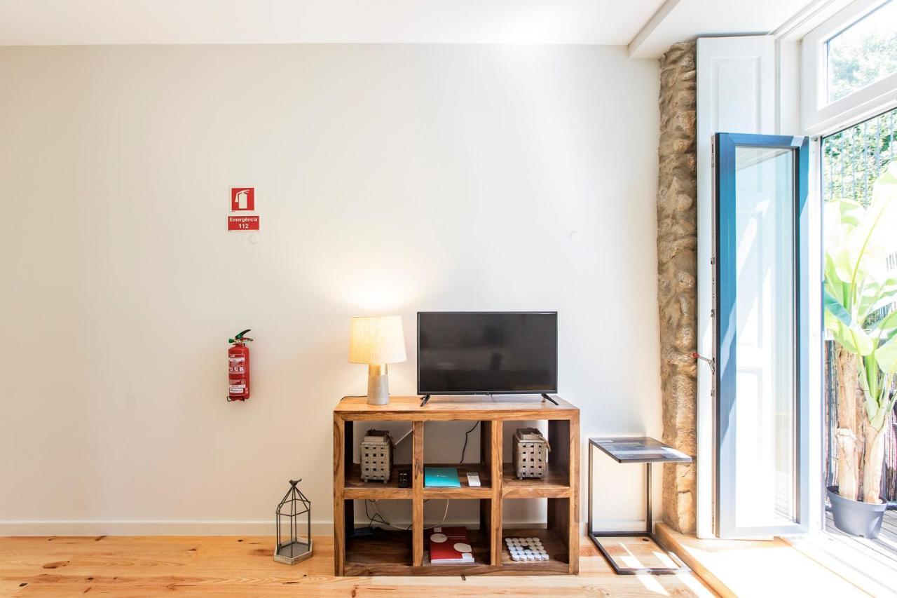 פורטו Central Studio W/ Pool, Ac & Patio By Lovelystay מראה חיצוני תמונה